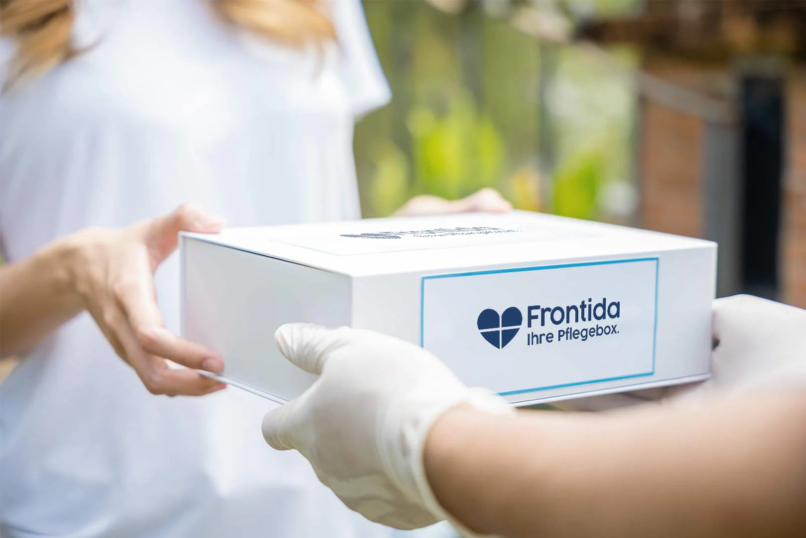 Frontida Pflegebox mit kostenfreien Pflegehilfsmitteln – alles aus einer Hand